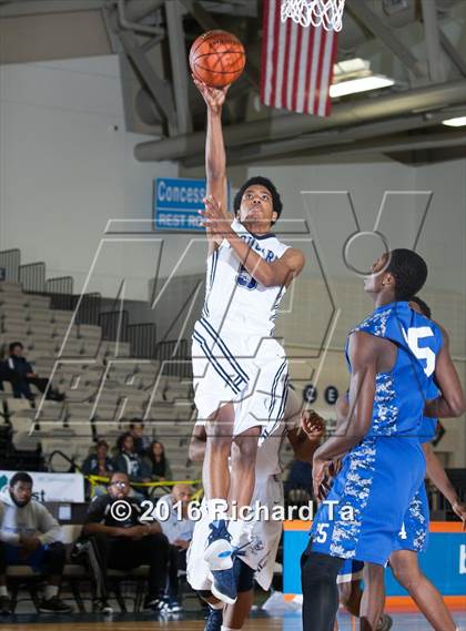 Thumbnail 3 in Mastery Charter vs Delcastle Technical (Boardwalk Basketball Classic) photogallery.