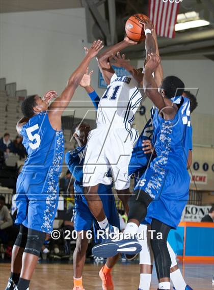 Thumbnail 3 in Mastery Charter vs Delcastle Technical (Boardwalk Basketball Classic) photogallery.
