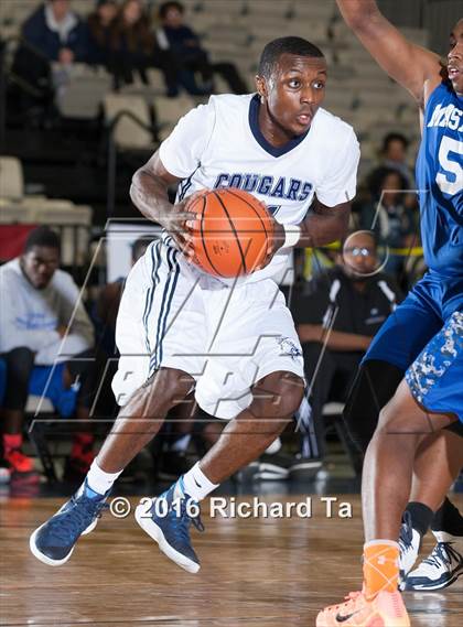Thumbnail 1 in Mastery Charter vs Delcastle Technical (Boardwalk Basketball Classic) photogallery.
