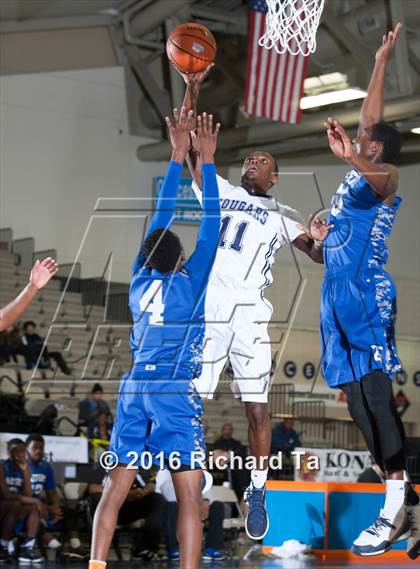 Thumbnail 2 in Mastery Charter vs Delcastle Technical (Boardwalk Basketball Classic) photogallery.