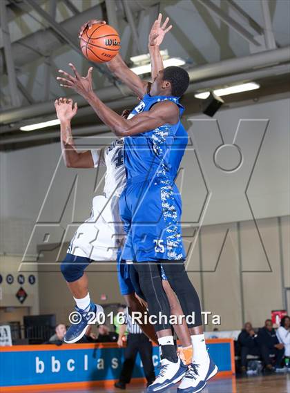 Thumbnail 1 in Mastery Charter vs Delcastle Technical (Boardwalk Basketball Classic) photogallery.