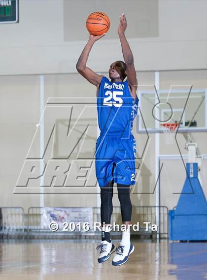 Thumbnail 3 in Mastery Charter vs Delcastle Technical (Boardwalk Basketball Classic) photogallery.