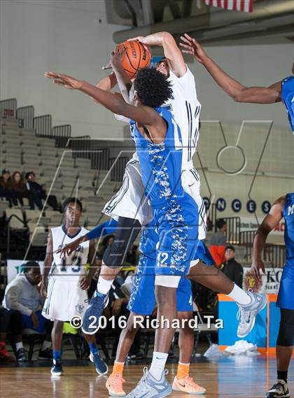 Thumbnail 3 in Mastery Charter vs Delcastle Technical (Boardwalk Basketball Classic) photogallery.