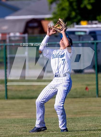 Thumbnail 3 in Connersville @ Franklin County (IHSAA 3A Section 29 Final) photogallery.
