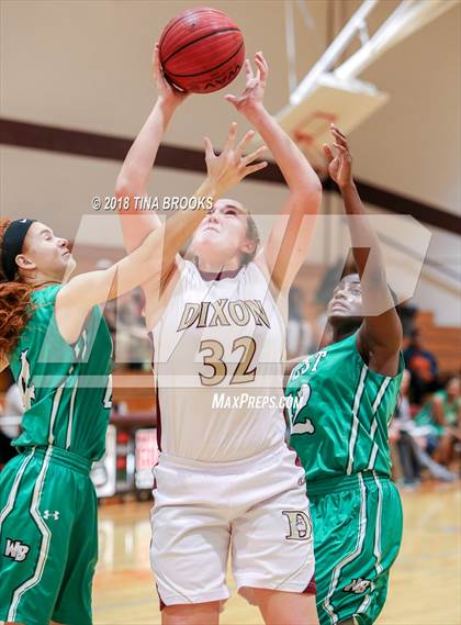 Thumbnail 3 in West Brunswick vs. Dixon photogallery.