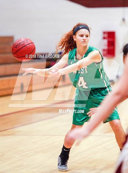 Thumbnail 2 in West Brunswick vs. Dixon photogallery.