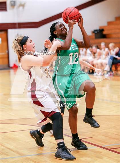 Thumbnail 1 in West Brunswick vs. Dixon photogallery.