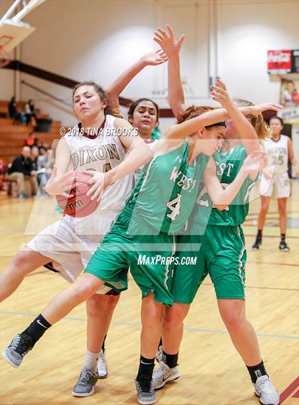 Thumbnail 3 in West Brunswick vs. Dixon photogallery.