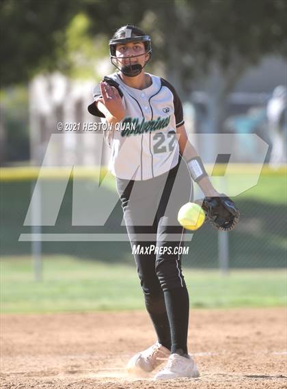 Thumbnail 1 in Torrance @ Aliso Niguel photogallery.