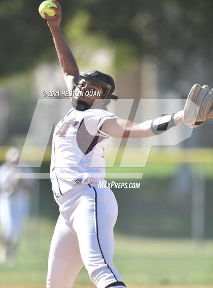 Thumbnail 1 in Torrance @ Aliso Niguel photogallery.
