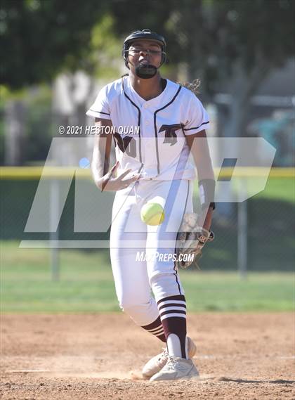 Thumbnail 2 in Torrance @ Aliso Niguel photogallery.