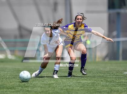 Thumbnail 1 in McAllen vs Lake Travis (Class 6A Region 4 Final) photogallery.