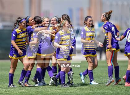 Thumbnail 2 in McAllen vs Lake Travis (Class 6A Region 4 Final) photogallery.