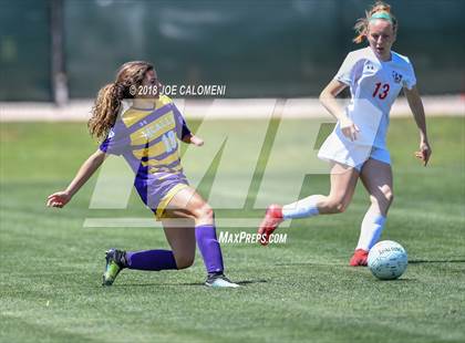 Thumbnail 3 in McAllen vs Lake Travis (Class 6A Region 4 Final) photogallery.