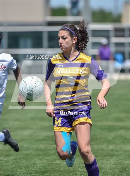 Thumbnail 1 in McAllen vs Lake Travis (Class 6A Region 4 Final) photogallery.