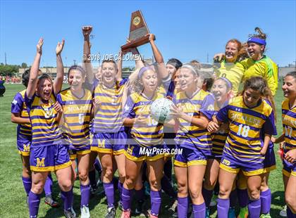 Thumbnail 2 in McAllen vs Lake Travis (Class 6A Region 4 Final) photogallery.