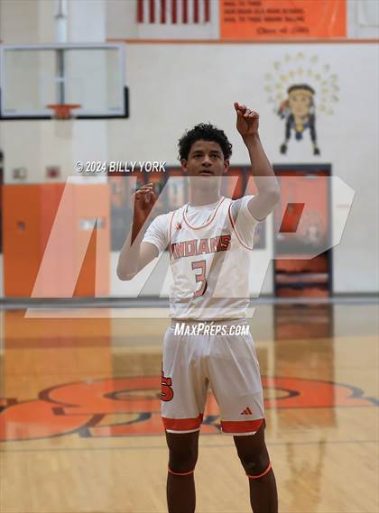 Thumbnail 3 in Grand Saline vs Gilmer photogallery.