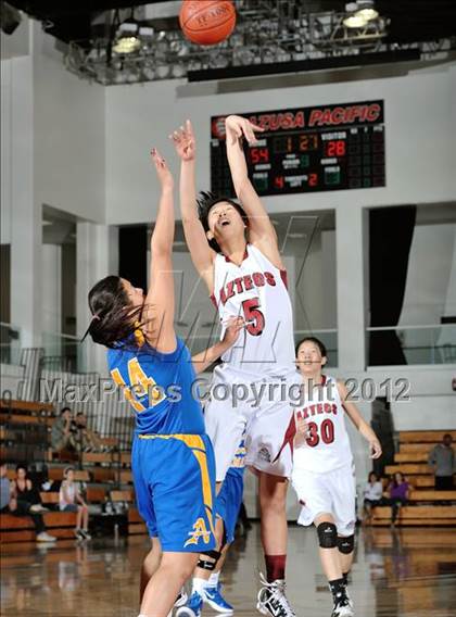Thumbnail 1 in Keppel vs. Bishop Amat (So Cal Shootout) photogallery.