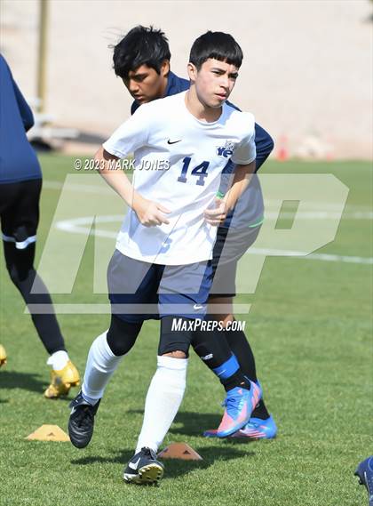 Thumbnail 1 in NFL Yet Academy @ Phoenix Country Day (AIA 3A Quarterfinal) photogallery.