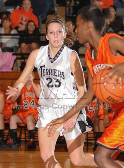 Thumbnail 2 in Mt. Vernon vs. Carbondale photogallery.