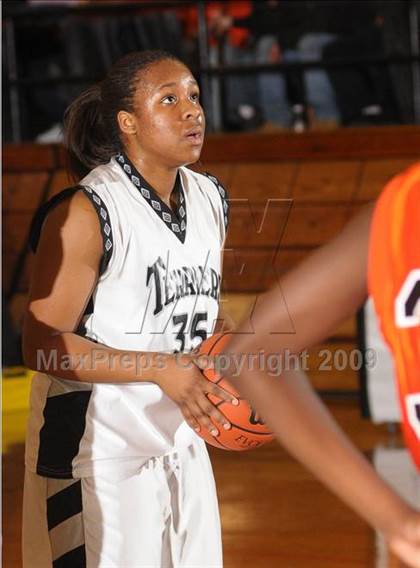 Thumbnail 3 in Mt. Vernon vs. Carbondale photogallery.