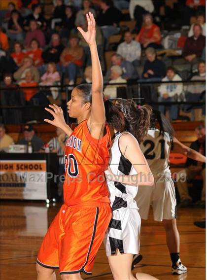 Thumbnail 2 in Mt. Vernon vs. Carbondale photogallery.
