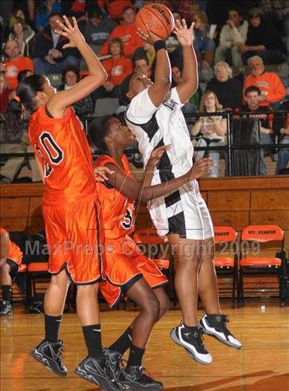 Thumbnail 3 in Mt. Vernon vs. Carbondale photogallery.