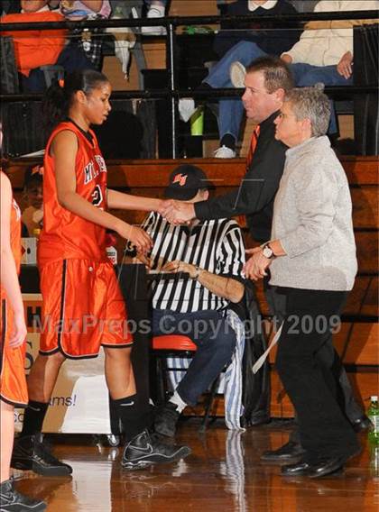 Thumbnail 3 in Mt. Vernon vs. Carbondale photogallery.