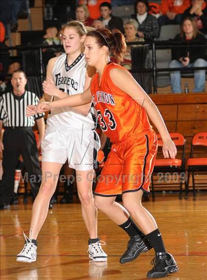 Thumbnail 1 in Mt. Vernon vs. Carbondale photogallery.