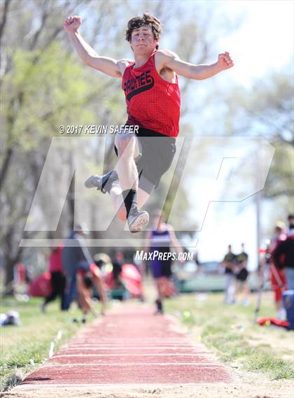 Thumbnail 3 in Holyoke Invitational Track Meet   photogallery.