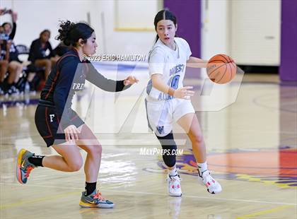 Thumbnail 2 in Fremont vs. West Adams photogallery.