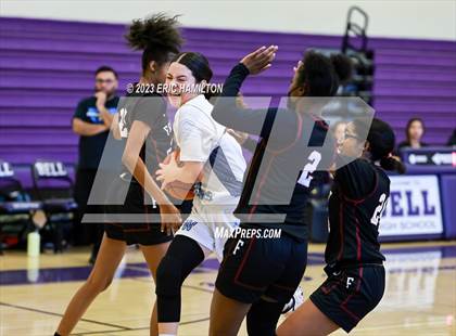 Thumbnail 1 in Fremont vs. West Adams photogallery.