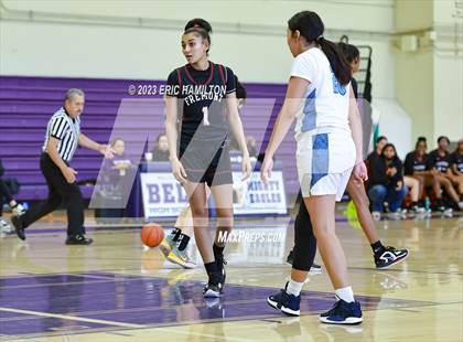 Thumbnail 1 in Fremont vs. West Adams photogallery.