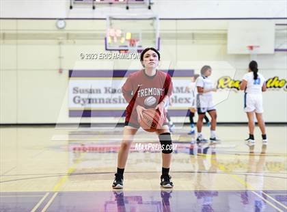 Thumbnail 1 in Fremont vs. West Adams photogallery.