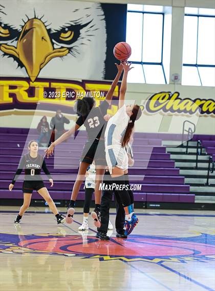 Thumbnail 2 in Fremont vs. West Adams photogallery.