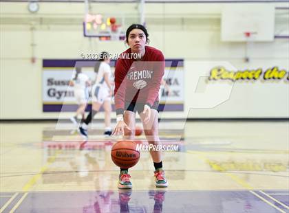 Thumbnail 3 in Fremont vs. West Adams photogallery.