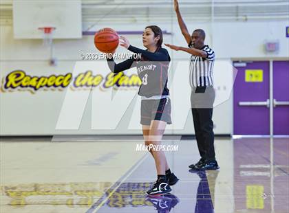 Thumbnail 2 in Fremont vs. West Adams photogallery.