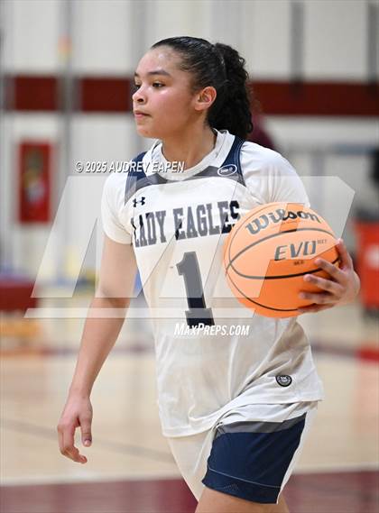 Thumbnail 2 in Morristown vs. Union City (NJSIAA North Jersey Section 1 Group 4 Semi-Final) photogallery.