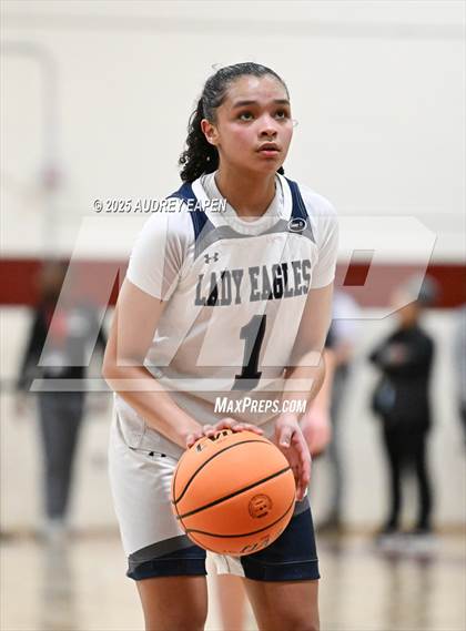 Thumbnail 1 in Morristown vs. Union City (NJSIAA North Jersey Section 1 Group 4 Semi-Final) photogallery.