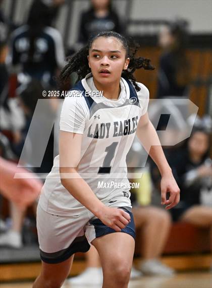 Thumbnail 2 in Morristown vs. Union City (NJSIAA North Jersey Section 1 Group 4 Semi-Final) photogallery.