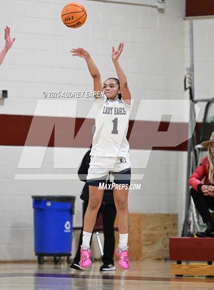 Thumbnail 3 in Morristown vs. Union City (NJSIAA North Jersey Section 1 Group 4 Semi-Final) photogallery.