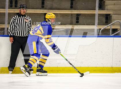 Thumbnail 1 in Queensbury vs. Pelham Memorial  (NYSPHSAA D2 Semifinal) photogallery.