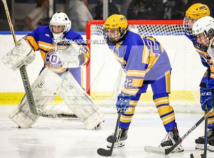 Thumbnail 2 in Queensbury vs. Pelham Memorial  (NYSPHSAA D2 Semifinal) photogallery.