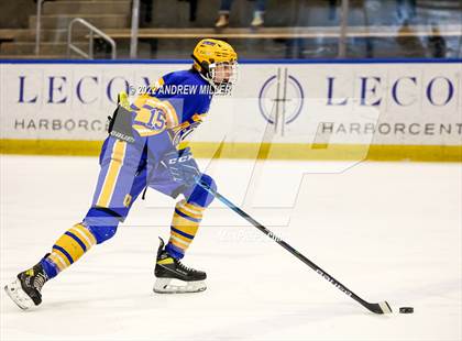 Thumbnail 3 in Queensbury vs. Pelham Memorial  (NYSPHSAA D2 Semifinal) photogallery.