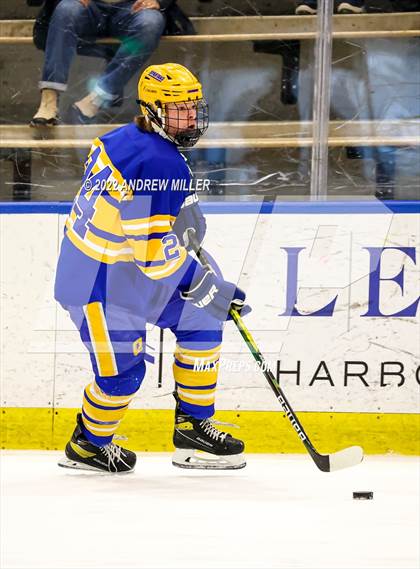 Thumbnail 1 in Queensbury vs. Pelham Memorial  (NYSPHSAA D2 Semifinal) photogallery.