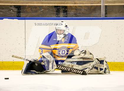 Thumbnail 1 in Queensbury vs. Pelham Memorial  (NYSPHSAA D2 Semifinal) photogallery.