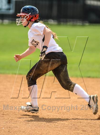 Thumbnail 2 in Incarnate Word Academy @ Bishop Lynch (TAPPS 5A Round 1) photogallery.