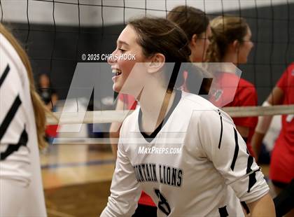 Thumbnail 2 in Mountain View vs. Sahuaro (Lancer Invitational) photogallery.