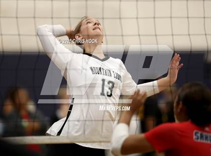 Thumbnail 1 in Mountain View vs. Sahuaro (Lancer Invitational) photogallery.