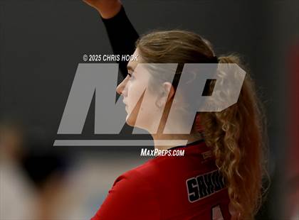 Thumbnail 2 in Mountain View vs. Sahuaro (Lancer Invitational) photogallery.
